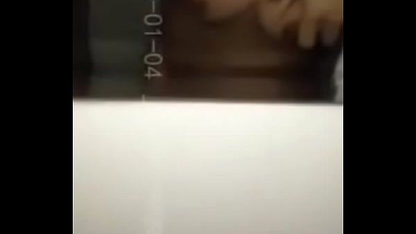 Em gái show cam địt nhau rên la sung sướng
