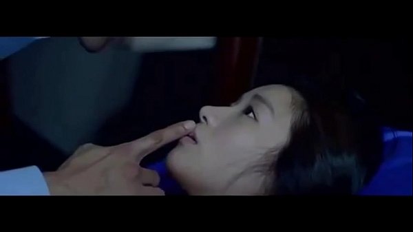 Vụng trộm em thư ký mông căng rên la ư ử trong văn phòng