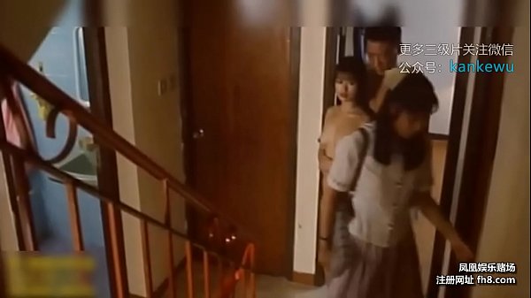 Anh thanh niên may mắn và 2 em gái dâm đãng lồn bót