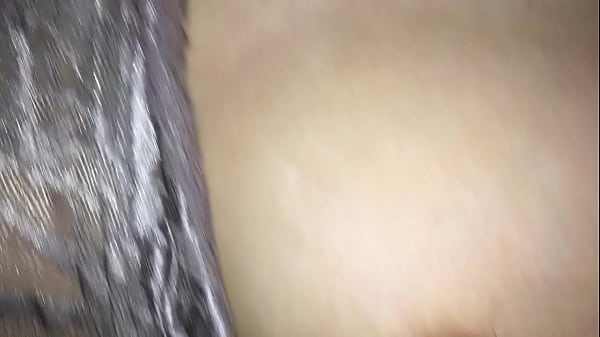 Vợ tuổi teen nên địt kiểu teen