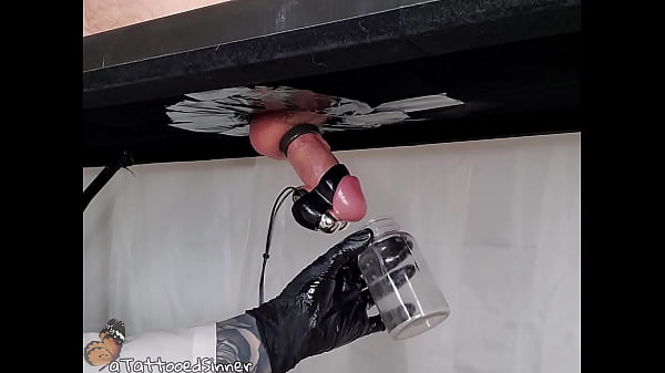 Sở thích vắt sữa đàn ông