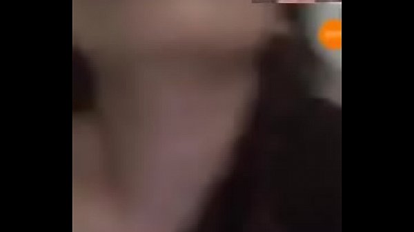 Tự làm mình sướng lồn