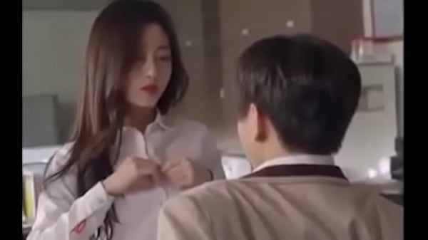 Vú đẹp thì anh bú