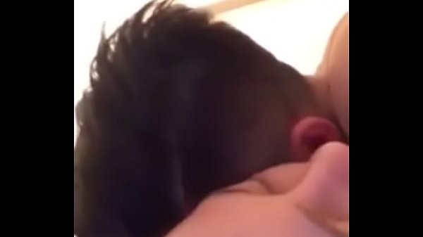 Em hotgirl Trâm Anh bú cu trai cực đã