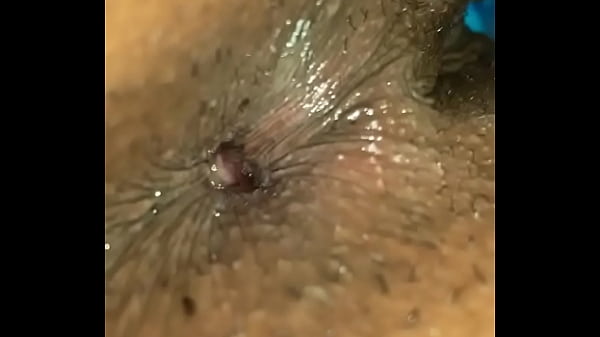 Chơi cái ass đen thui của gái dâm thật đã