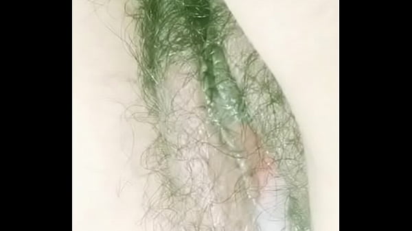 Em gái chảy nước sau khi bị đụ có tí