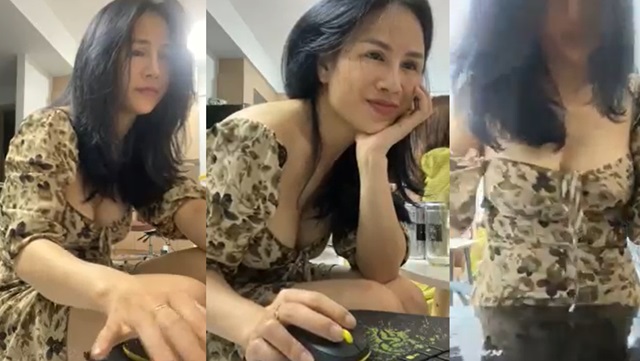 Chị máy bay lồn dâm show hàng cực đẹp
